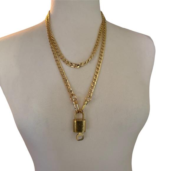 Authentic Louis Vuitton brass lock and key with 2 non-LV chains - Picture 4 of 14